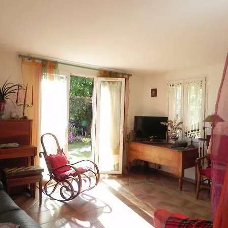 Le Clos Des Vignes Raphael 4* Сен-Рафаэль