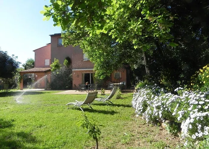 Le Clos Des Vignes Raphael 4* Saint-Raphaël