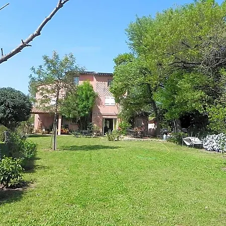 Le Clos Des Vignes Raphael 3* Saint-Raphaël